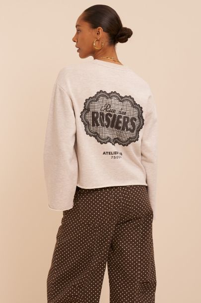 Sweat beige boxy à imprimé au dos 'Rue de rosiers'