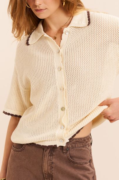 Beige crochet top met donkerbruine details