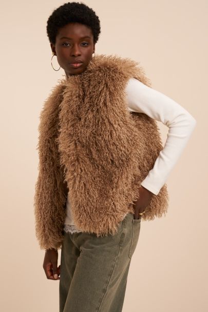 Gilet beige en fausse fourrure