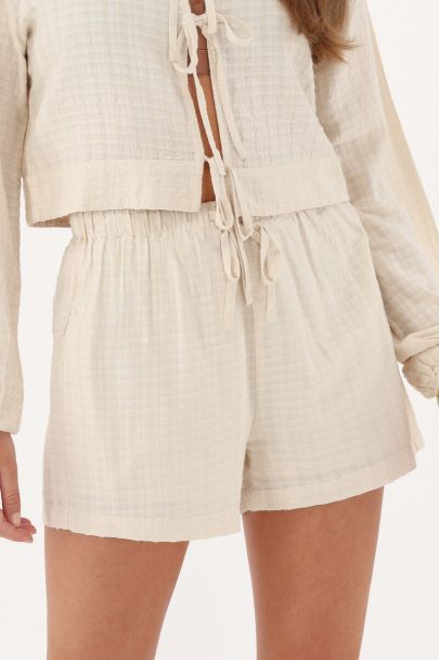 Beigefarbene Jacquard-Shorts