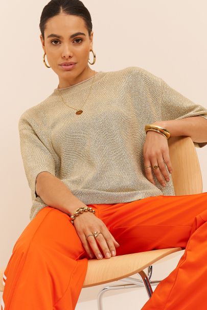 Beige lurex top met ronde hals