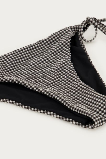 Zwart-wit bikini broekje met ruit en strikbandjes