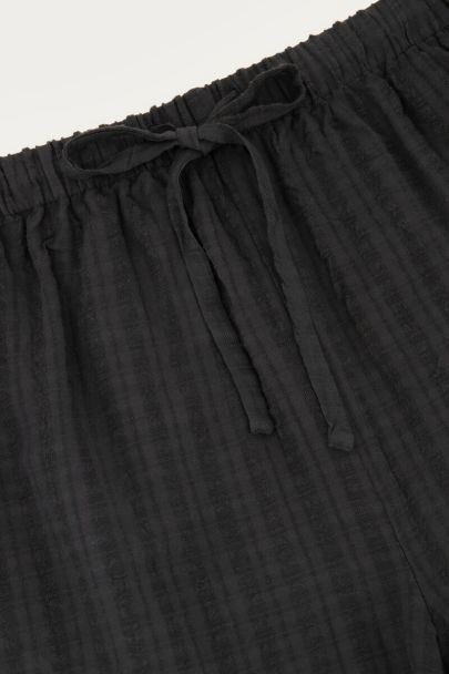 Short en jacquard noir