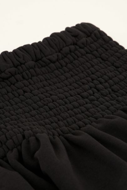 Black mini skirt with elastic band