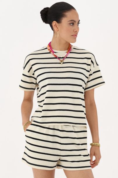 Zwart-wit gestreept T-shirt