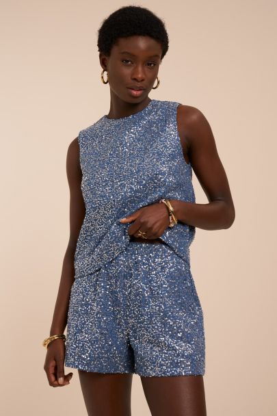 Short en denim bleu &agrave; sequins 