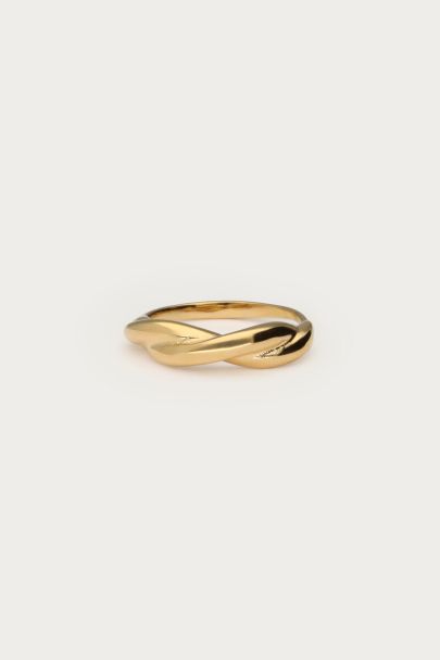 Bold Ring mit Twist