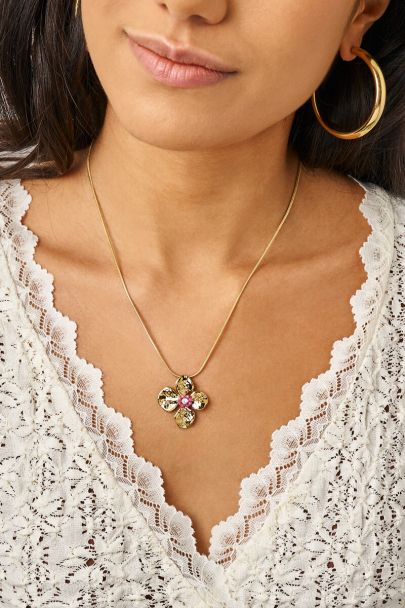 Collier Botanical avec fleur et perles fantaisie roses