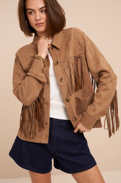 Bruine jas met franjes in suède look