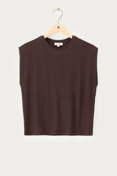 Brown muscle top