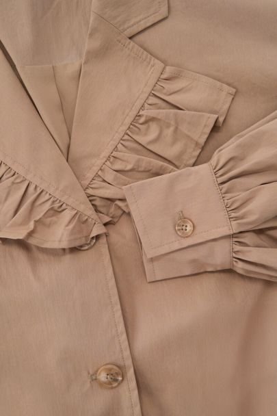 Bruine korte blazer met ruffles