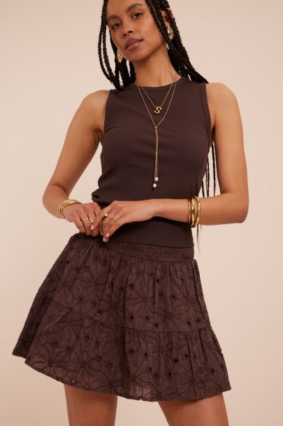 Bruine korte rok met embroidery en elastische band