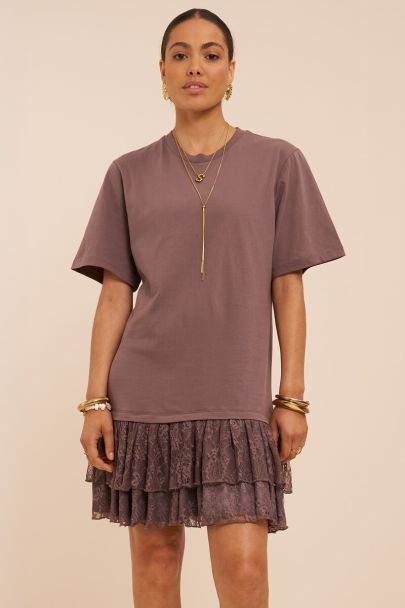 Bruine T-shirt jurk met kanten details