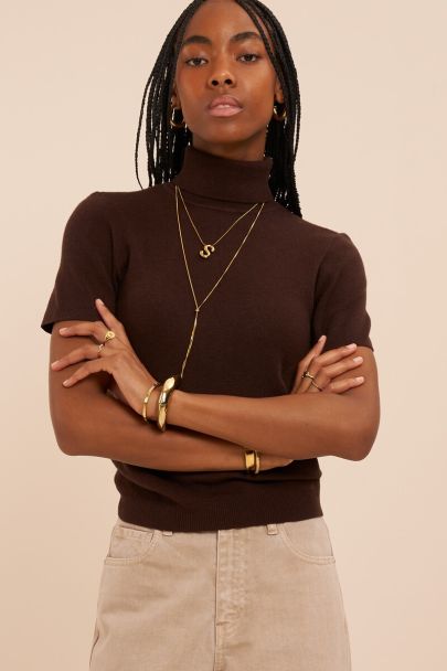 Brown turtleneck sweater with short sleeves