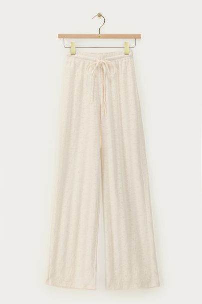 Cremefarbene Spitzenhose