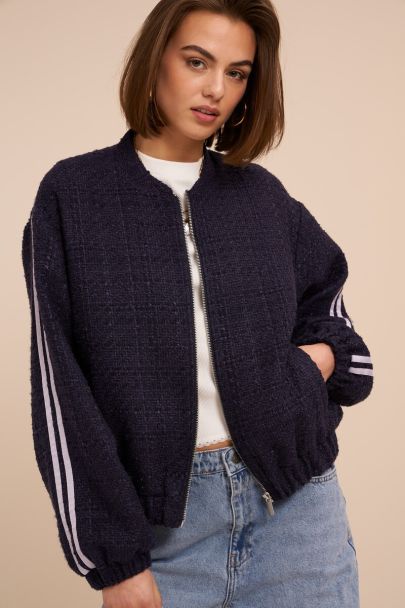 Donkerblauwe bouclé bomber met tapes