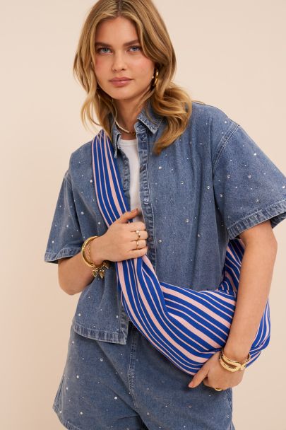 Sac &agrave; bandouli&egrave;re bleu fonc&eacute; et rose &agrave; rayures