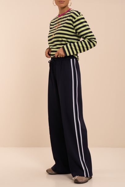 Dark blue jogger with elastic waistband and tapes