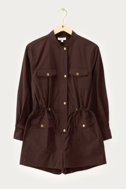 Donkerbruine playsuit met goudkleurige knopen