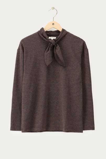 Donkerbruin gestreepte longsleeve met sjaal
