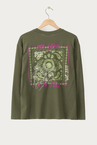 Dunkelgrünes Langarmshirt mit Paisley-Backprint