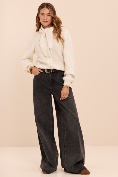 Black basic wide leg jeans