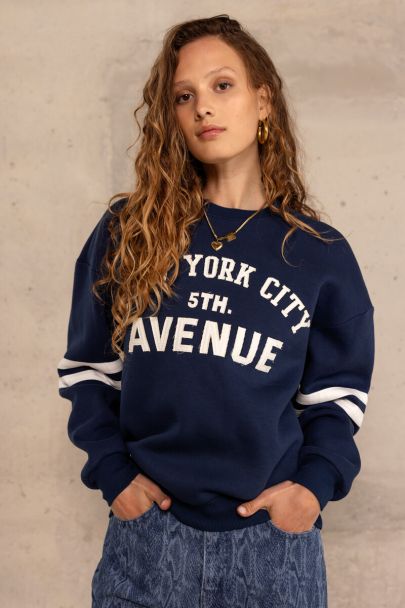 Donkerblauwe sweater "5th Avenue"