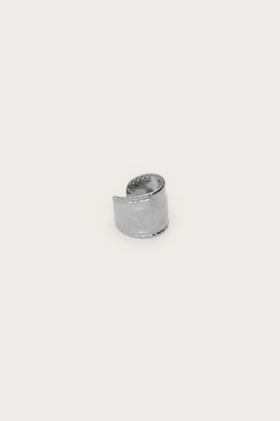 Ear cuff "hammered"