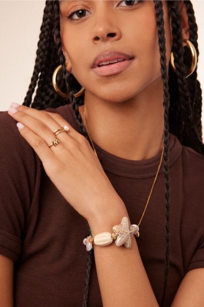 Bracelet extensible de perles avec &eacute;toile de mer