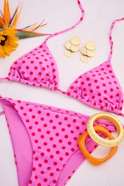 Ensemble de bikini rose &agrave; pois