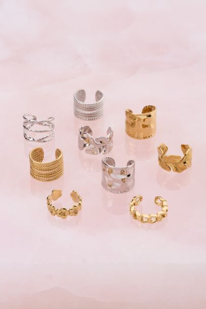 Ear cuff huit anneaux