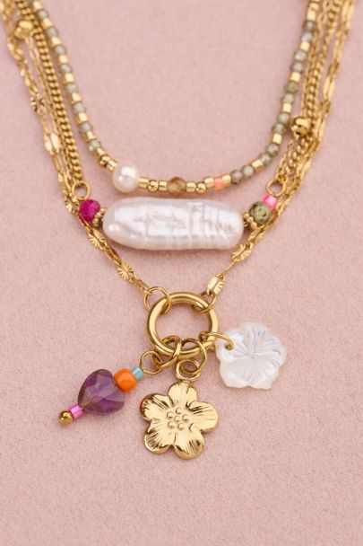 Dreifache Kette mit Süßwasserperle und Perlen