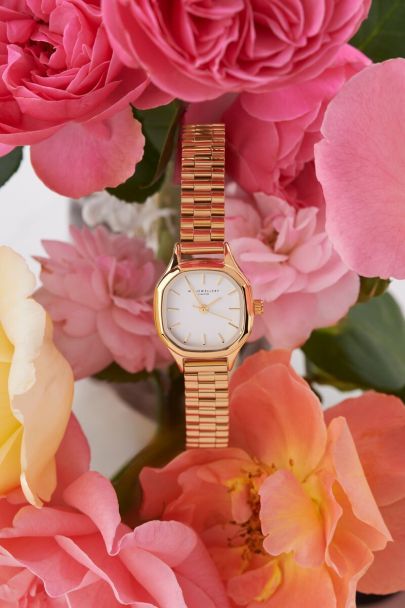 Vintage hexagon watch with chain band