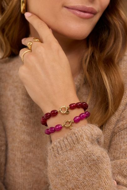 Fortune burgundy kralen armband met slotje