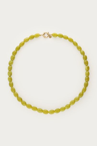 Green minimalist beaded necklace