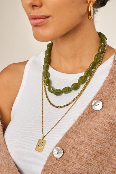 Collier de perles fantaisie vertes ovales 