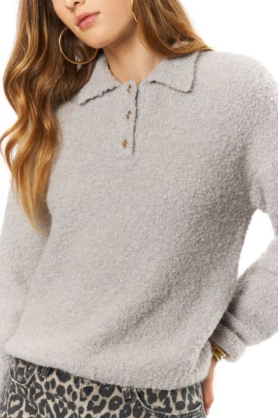 Graues langärmeliges Bouclé-Poloshirt