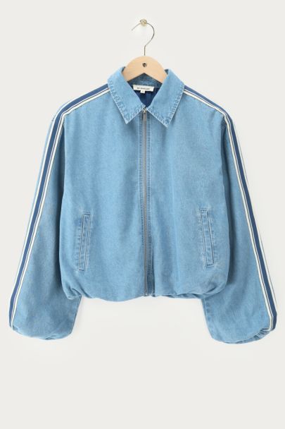 Lichtblauw denim jacket met strepen