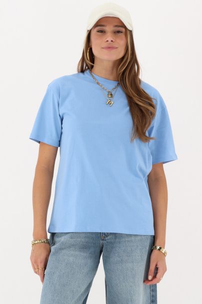 Lichtblauwe T-shirt "Aventurière" 