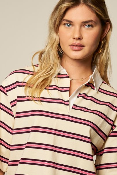 Hellgelb gestreiftes kurzärmeliges Poloshirt