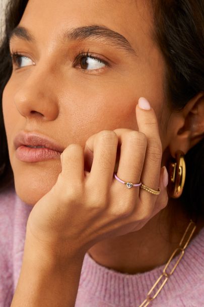 Bague minimaliste lilas à cœur en strass 