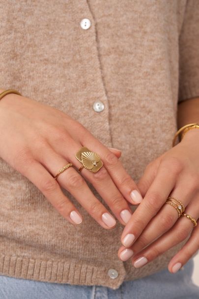 Midnight Statement Ring mit gestreiftem Herz