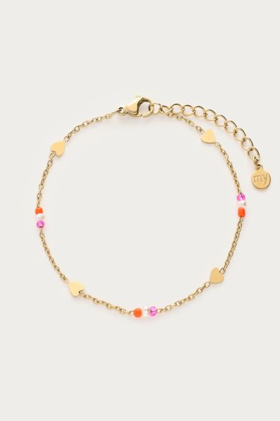 Minimalistische armband met hartjes en kralen