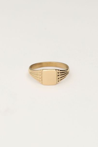 Vintage rectangular signet ring