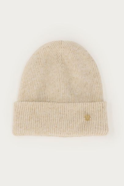 Beige knitted beanie with mini sequins