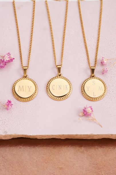 Atelier necklace with round charm - short