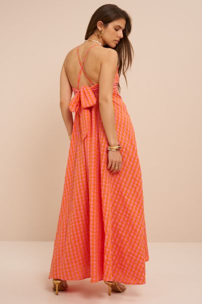 Robe longue orange à carreaux