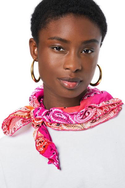 Pinker Bandana-Schal mit Farbverlauf