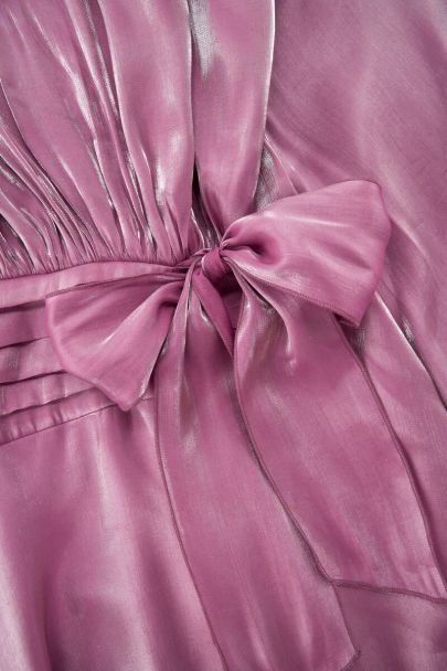 Roze laagjes jurk in satijn look