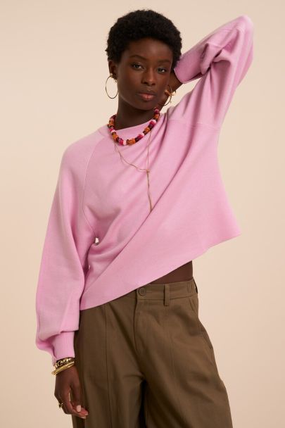 Pull rose &agrave; manches bouffantes
